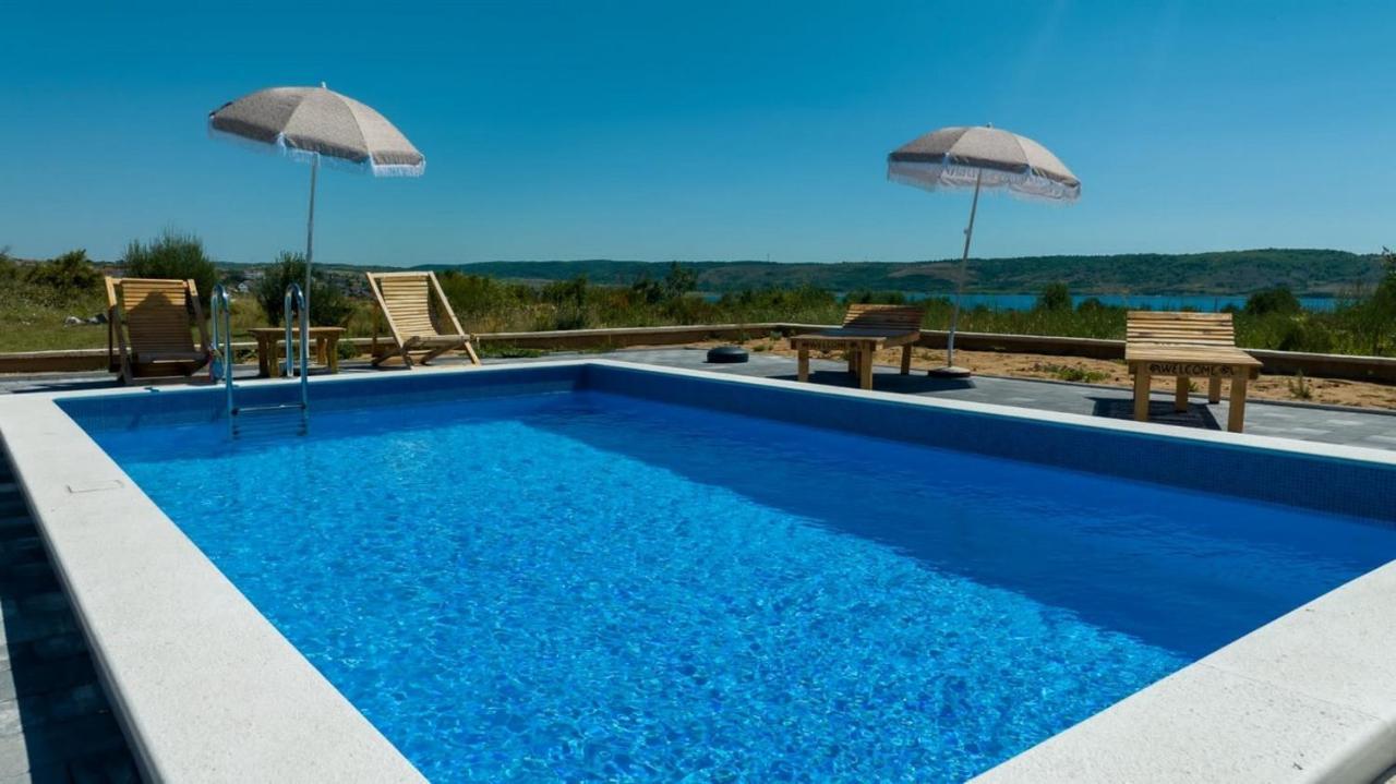 Family Friendly Apartments With A Swimming Pool Rtina - Stosici, Zadar - 21450 Εξωτερικό φωτογραφία